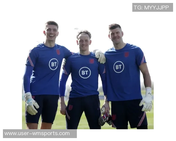 菲尔琼斯称罗杰斯表现优于贝林应该入选英格兰国家队名单